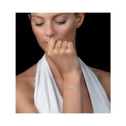 Hamsa Hand Tsavorite And Lab Diamond Bracelet In 925 Sterling Silver 7 Hamsa Hand Tsavorite And Lab Diamond Bracelet In 925 Sterling Silver -The Diamond Store G1430ah