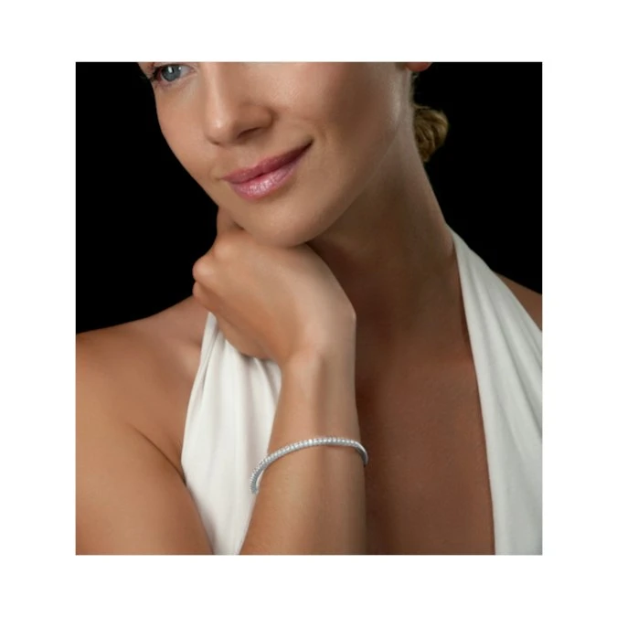 2.5ct Lab Diamond Eternity Bangle H/Si Quality Set In 9K White Gold 3 2.5ct Lab Diamond Eternity Bangle H/Si Quality Set In 9K White Gold - Image 3