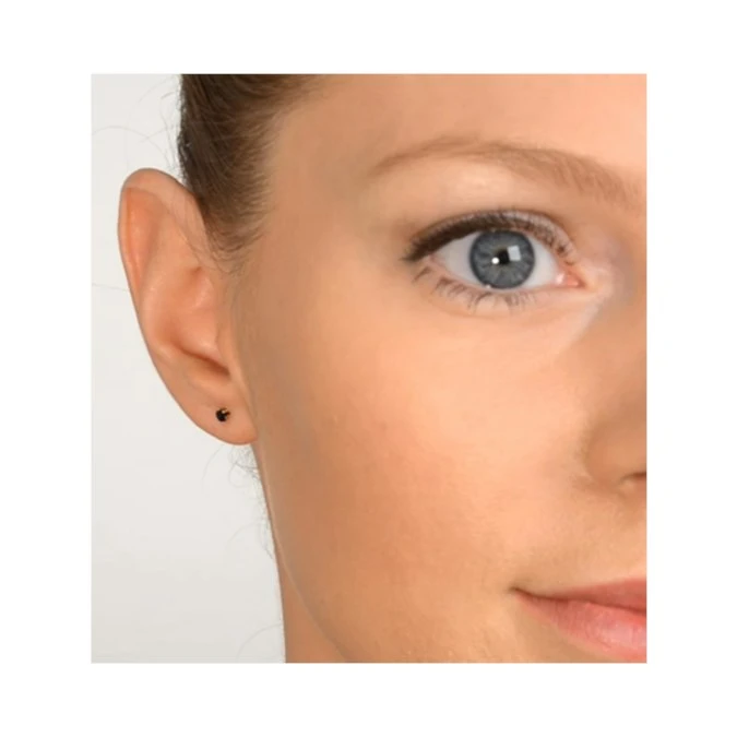 Sapphire 3mm 9K Yellow Gold Stud Earrings 4 Sapphire 3mm 9K Yellow Gold Stud Earrings - Image 4